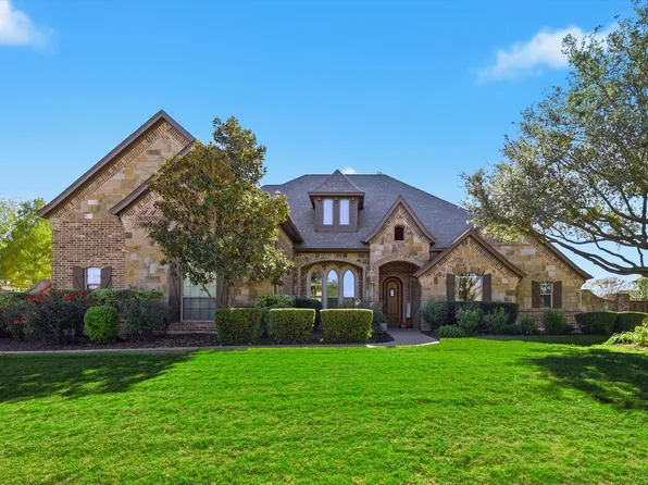 1149 Whisper Willows Dr, Fort Worth, TX 76111