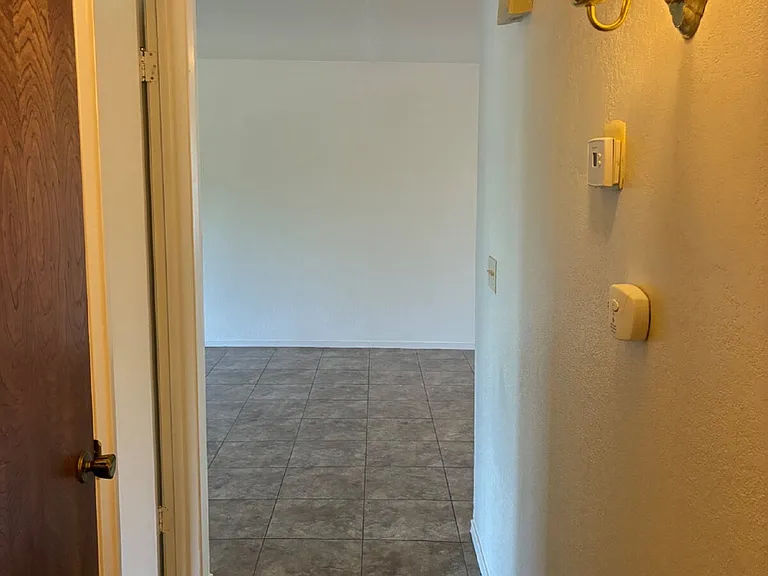 1684 Conestoga Dr #C — Photo 21