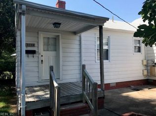 313 Hammond St #B, Newport News, VA 23601