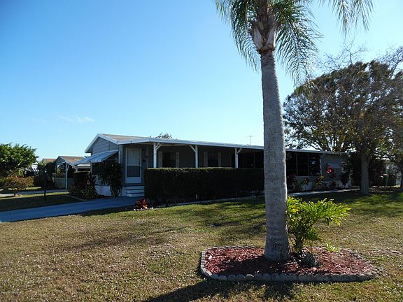 3rd image of 937 Dogwood Dr