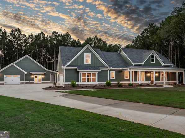 278 Woodfin Way, Social Circle, GA 30025