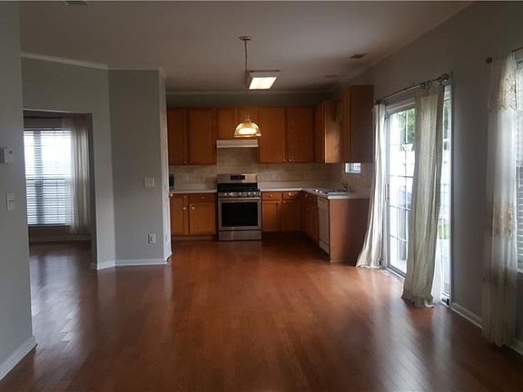 5th image of 1782 Atkinson Park Cir