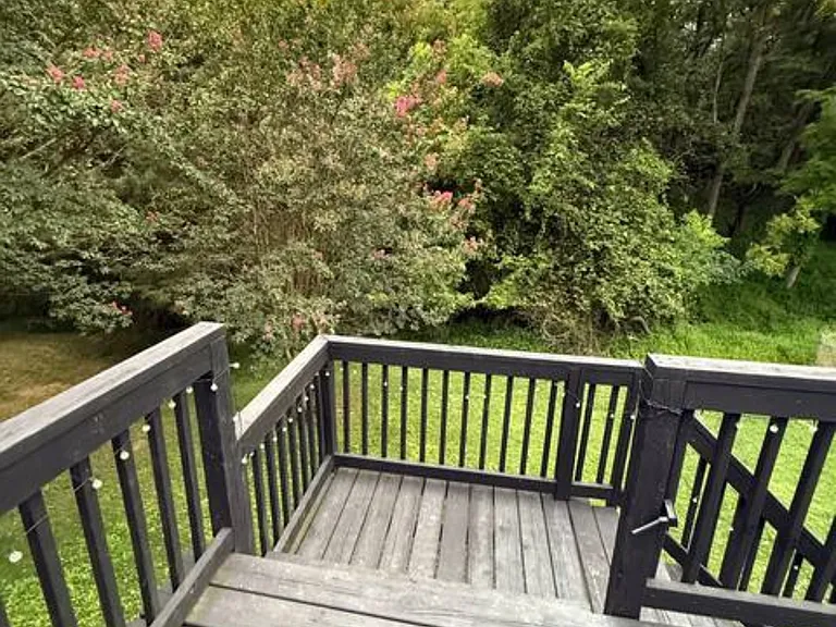134 Schoolfield Dr — Photo 14