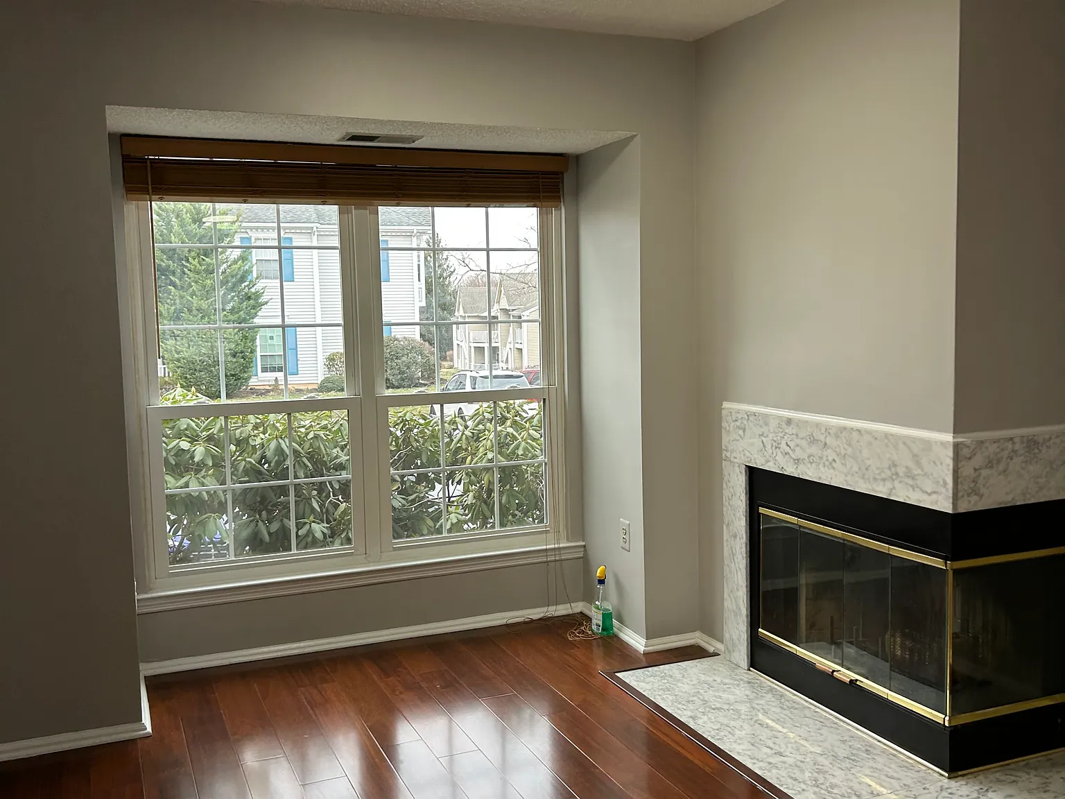 3 bed, 1500 sqft, $3,350 — Photo 2
