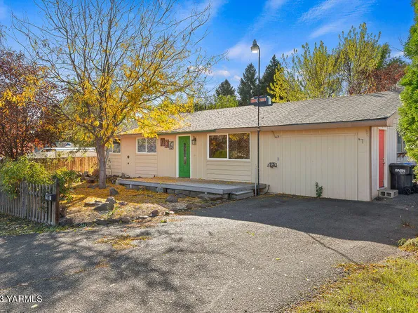 706 W Orchard Ave, Selah, WA 98942