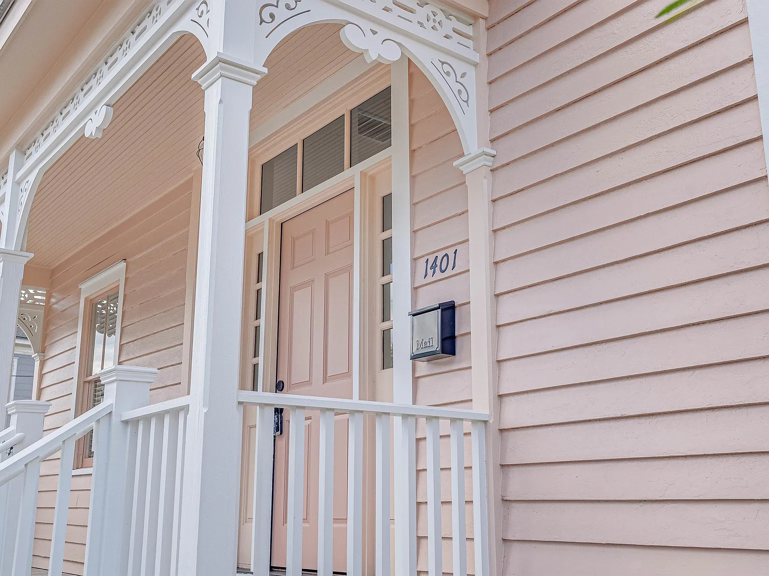 1401 Jefferson St - 1401 — Photo 2