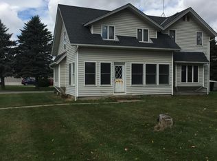 10 Lodgewood Dr, Ashland, OH 44805