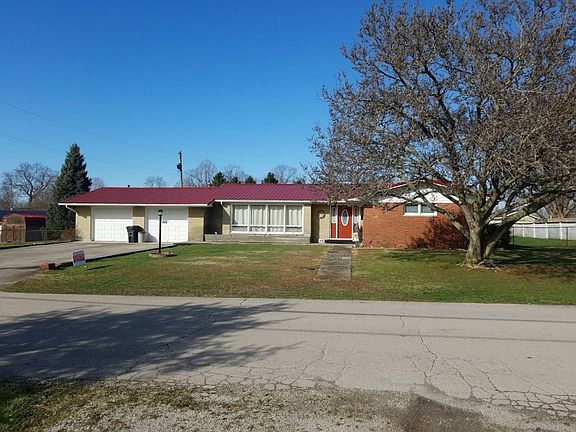 4th image of 215 Knoll Ave