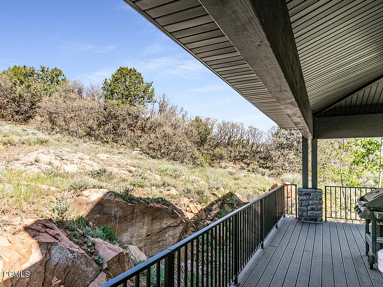 3359 Quarry Springs Dr — Photo 32