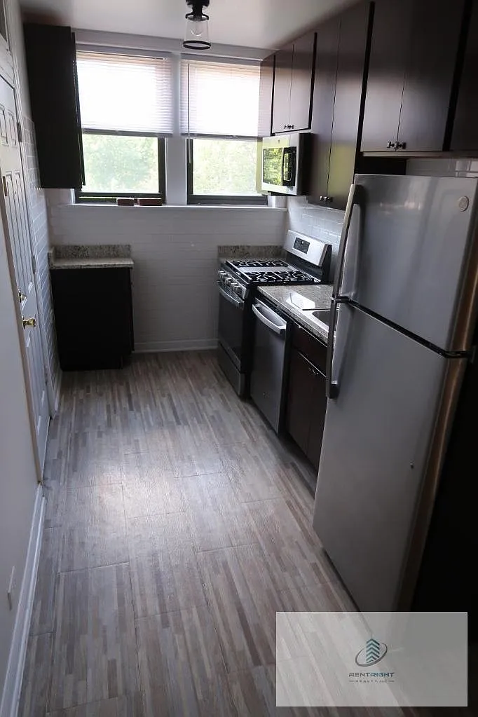 1 bed, 1.0 bath, 850 sqft, $1,500 — Photo 1