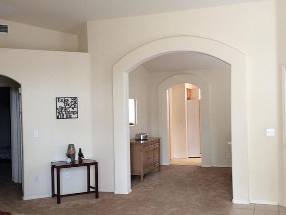 4th image of 3131 E Wahalla Ln