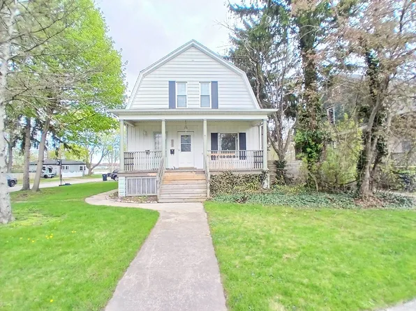 1101 Germania St, Bay City, MI 48706