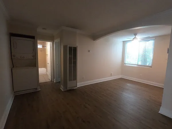 1472 Iris Ave #1 — Photo 19