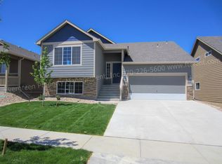 2250 Woodbury Ln, Fort Collins, CO 80524