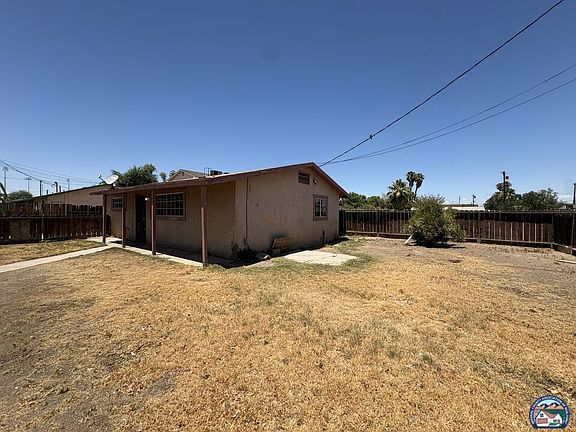 2nd image of 621 N Imperial Ave