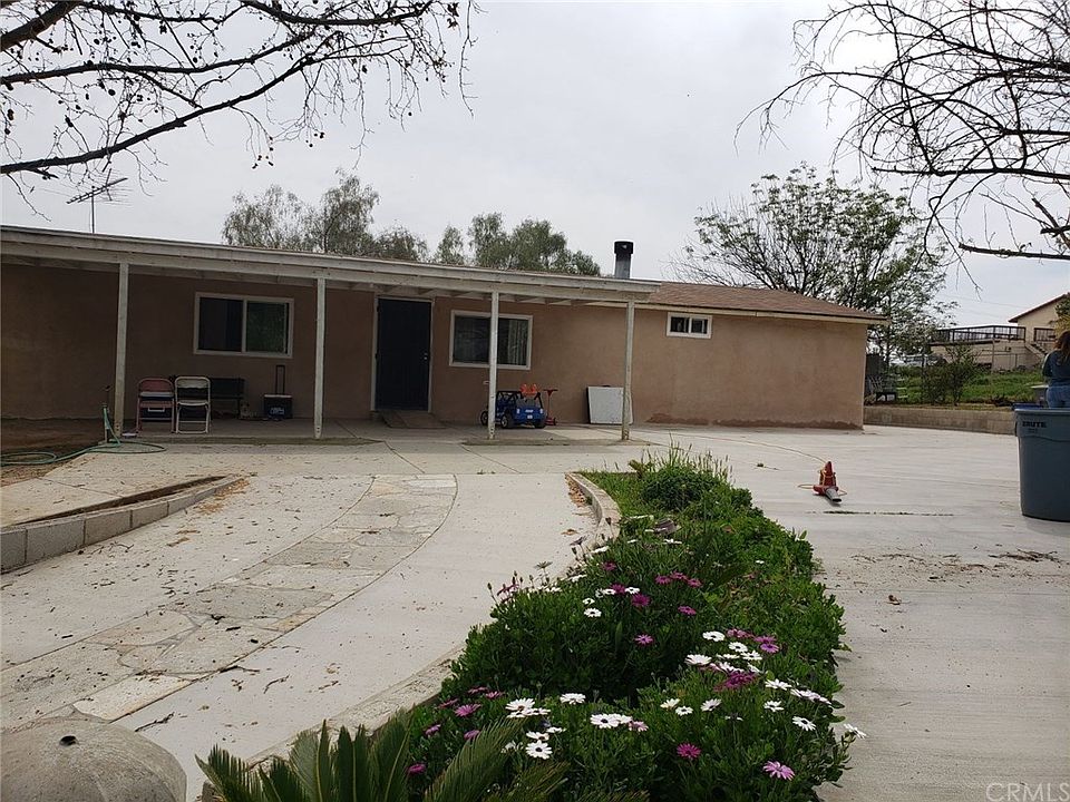 1st image of 21661 Corson Ave