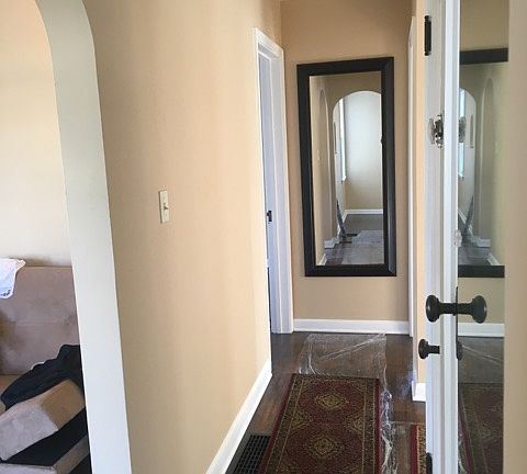 3rd image of 1022 Central Ave