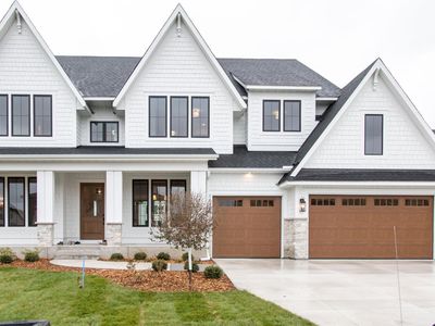 16474 47th Pl N, Plymouth, MN, 55446