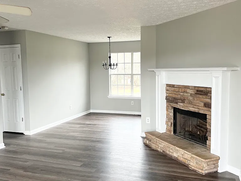 397 Pleasant Way — Photo 5
