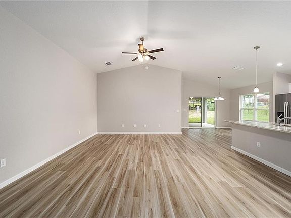 5th image of 16375 SE 80th Ter