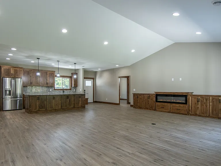 11553 Forestview Dr — Photo 11