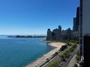 1360 N Lakeshore Dr #1716, Chicago, IL 60657