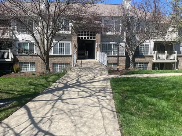 9905 Regatta Dr, Cincinnati, OH 45252