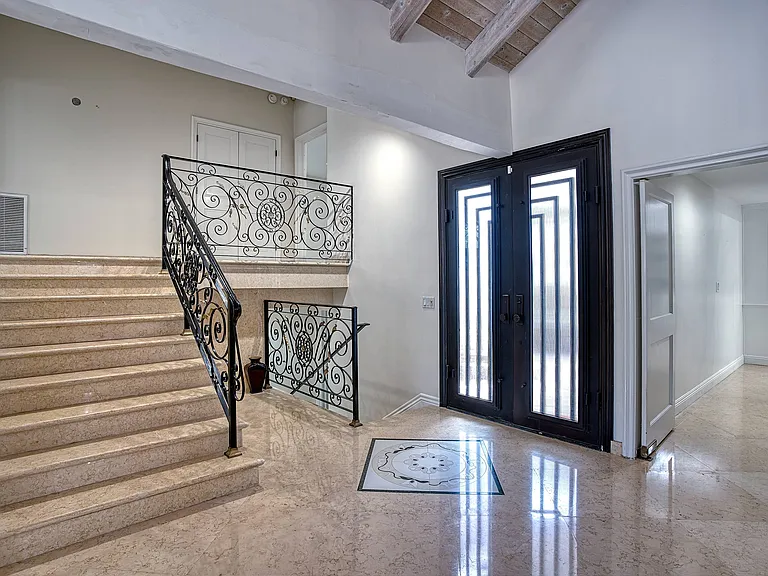 4414 Park Mallorca — Photo 6