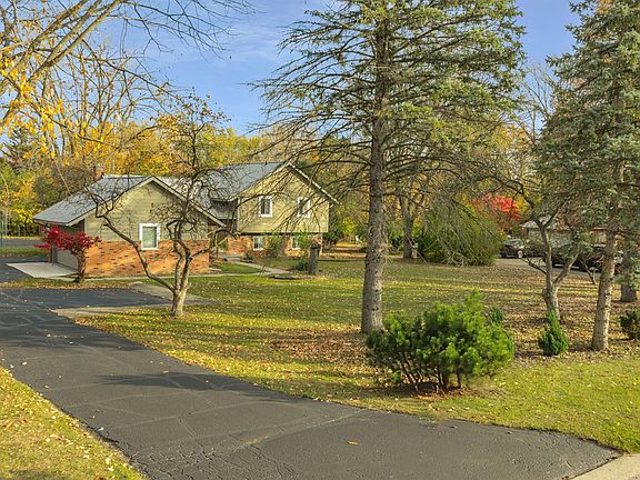 2nd image of 5731 Farmington Rd