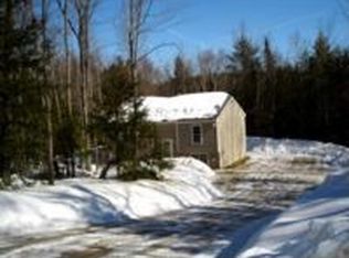 176 Jordan Rd, Mechanic Falls, ME 04256