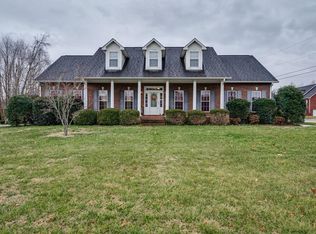 361 Avey Cir, Cookeville, TN 38506
