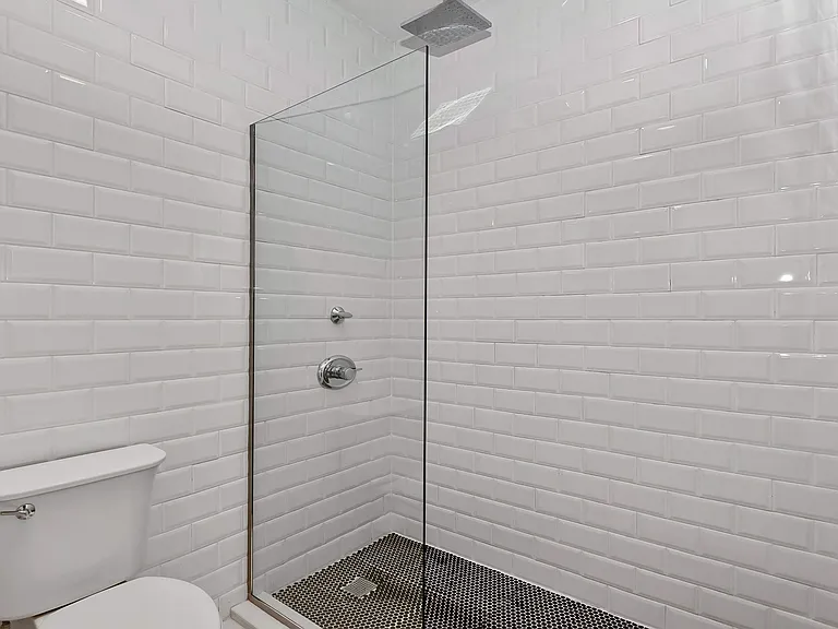 146 Reade St #3 — Photo 25