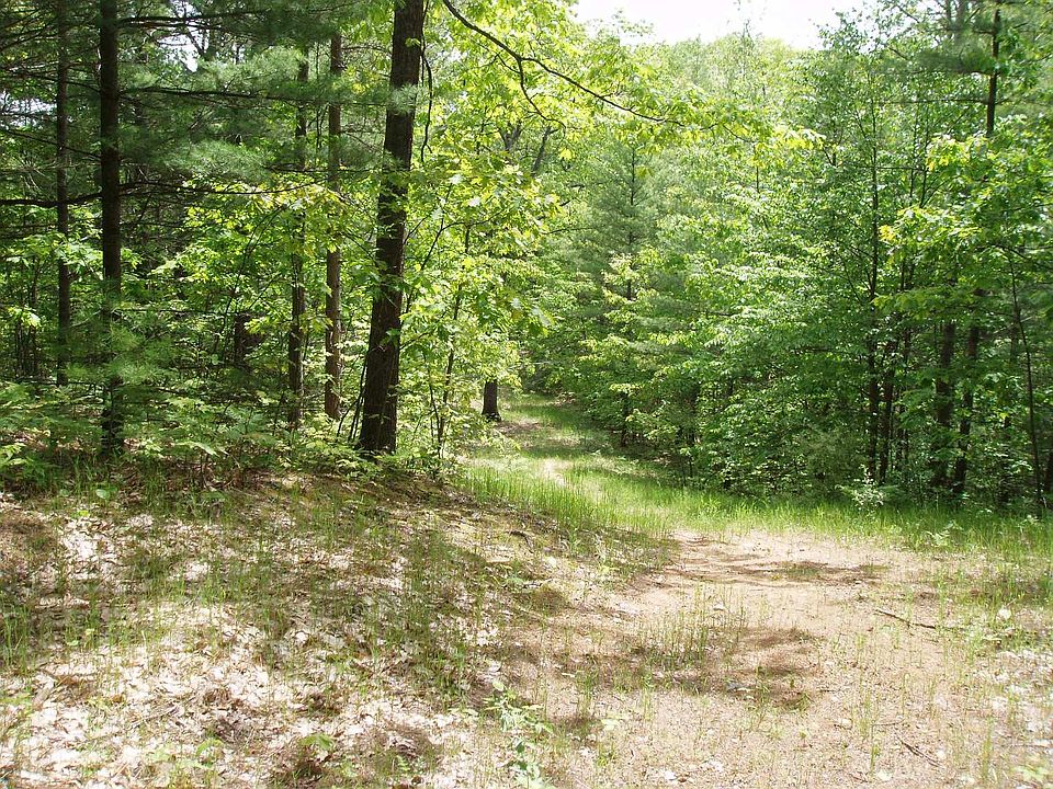 2nd image of E Spruce Rd #2