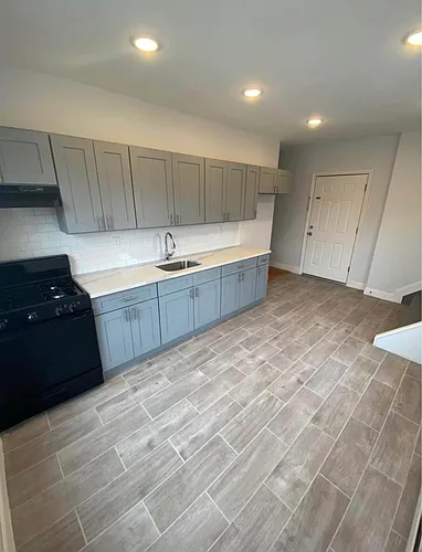 35 William St #6 Photo 1