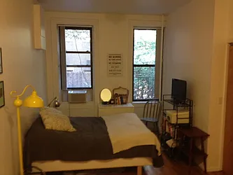 Rented by Lalezarian Properties