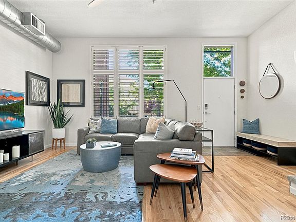 4th image of 275 Rampart Way #203
