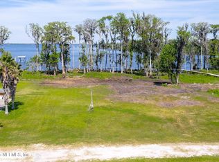 155 Mays Cove Rd E, East Palatka, FL 32131
