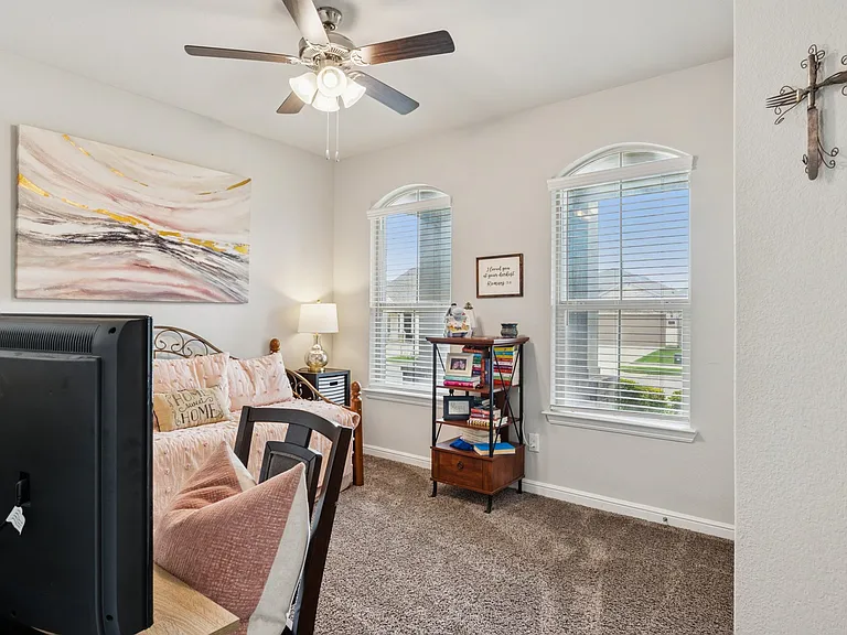 2417 Rooster Ln — Photo 19