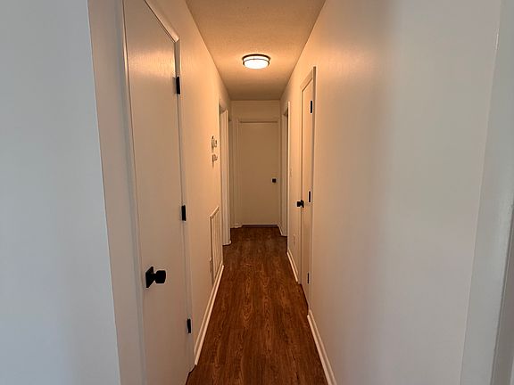3rd image of 126 Milligan View Rd #2