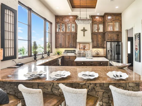 601 Strada Luca, Florence, TX 76527