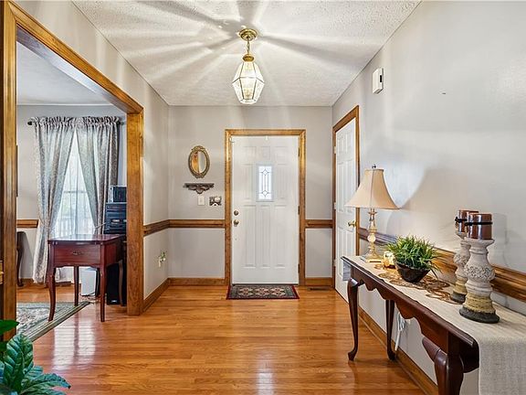 4th image of 6253 Ark Rd