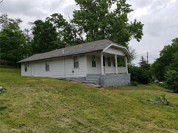4th image of 1126 Stine Ln