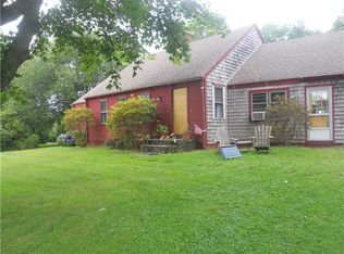 11 North Dr, Middletown, RI 02842