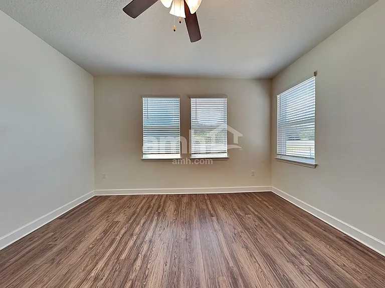 341 Pine Terrace Dr — Photo 5