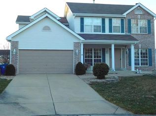 311 Copper Crest Ct, Saint Charles, MO