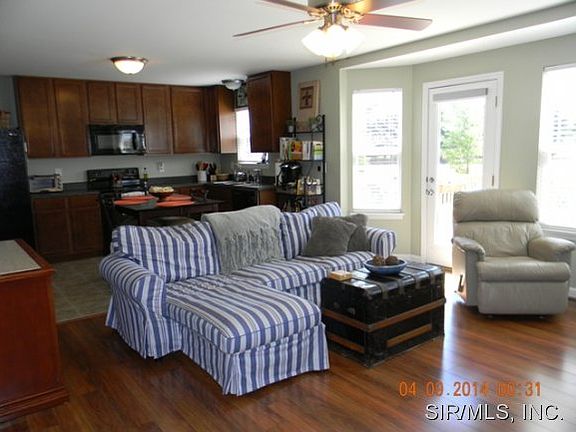 5th image of 6828 Hampshire Ct