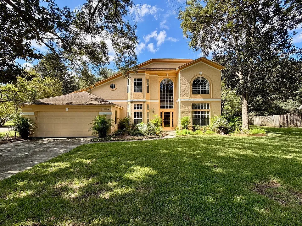 124 Estates Cir