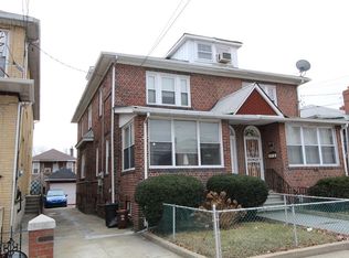 1062 Waring Ave, Bronx, NY 10469
