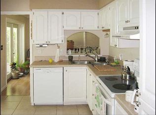 300 Pinecrest Rd, Mount Dora, FL 32757