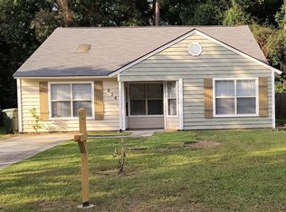 236 Forest Ridge Dr, Savannah, GA 31419